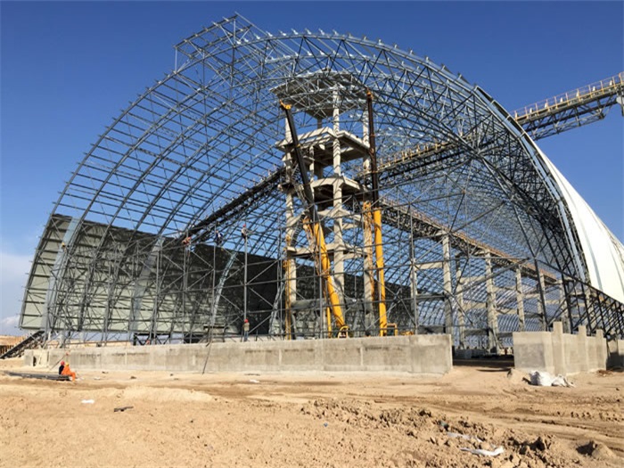 安顺煤机油桶翘工程网架